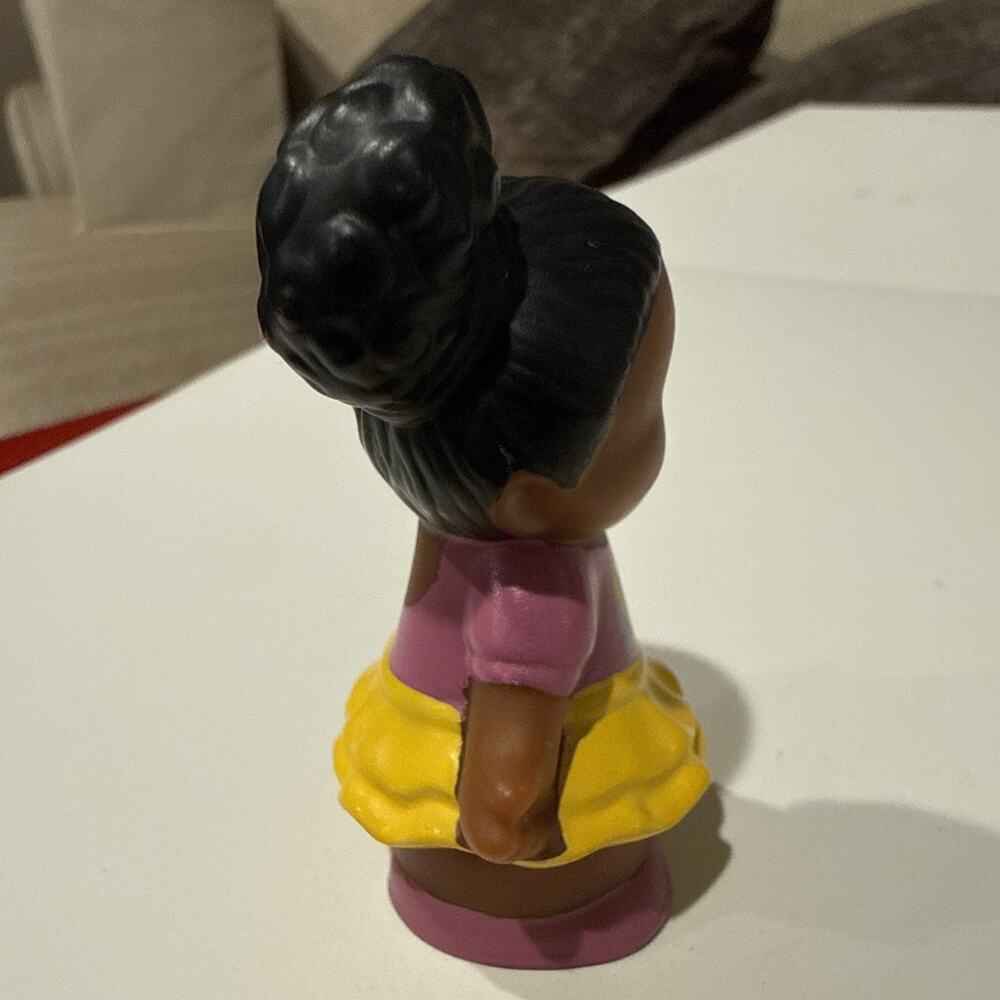 Fisher Price Little People Figure Tessa Girl Pink Dress African American 2012 - Picture 4 of 5